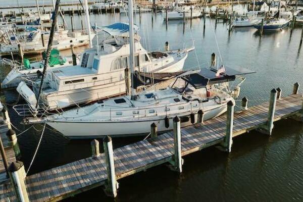 WINDFALL 40ft Caliber Yacht For Sale