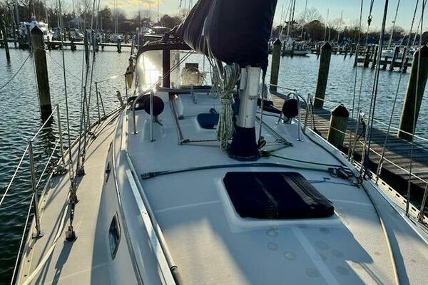 WINDFALL 40ft Caliber Yacht For Sale