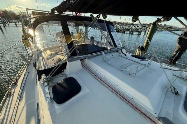 WINDFALL 40ft Caliber Yacht For Sale