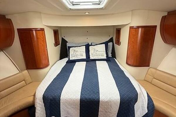 SawBones 37ft Luhrs Yacht For Sale