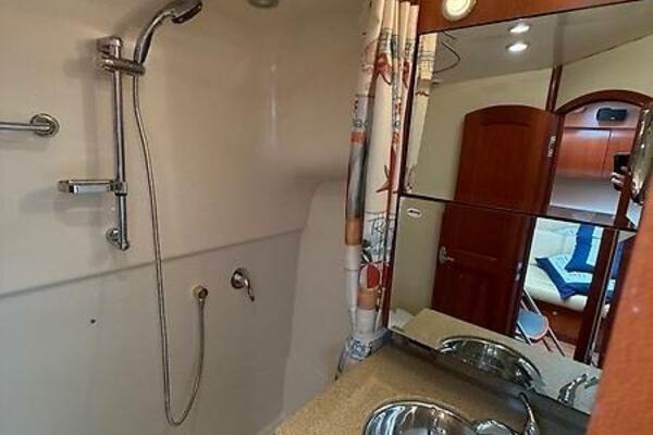 SawBones 37ft Luhrs Yacht For Sale