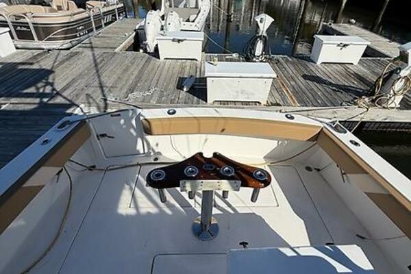 SawBones 37ft Luhrs Yacht For Sale