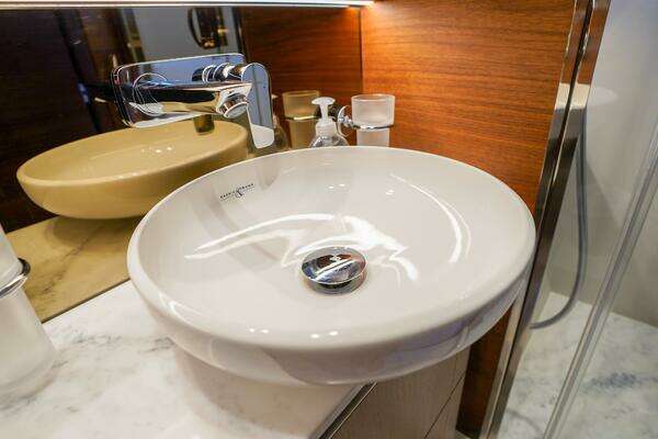 Princess F62 Yacht For Sale