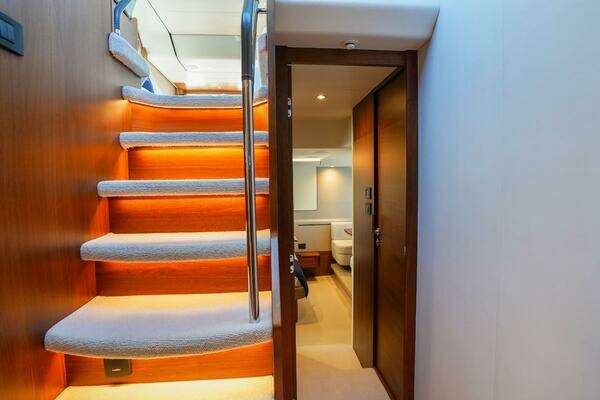 Princess F62 Yacht For Sale