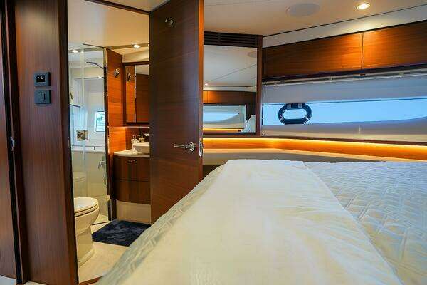 Princess F62 Yacht For Sale