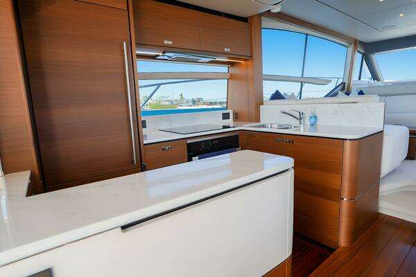 Princess F62 Yacht For Sale