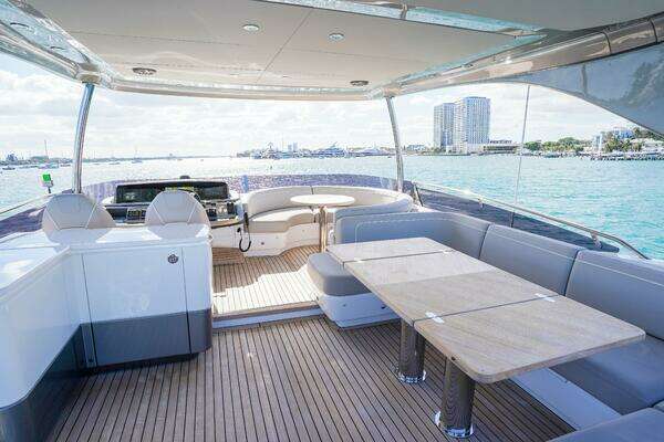 Princess F62 Yacht For Sale