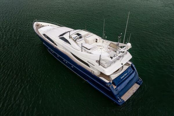 DREAMCHASER 94ft Ferretti Yachts Yacht For Sale
