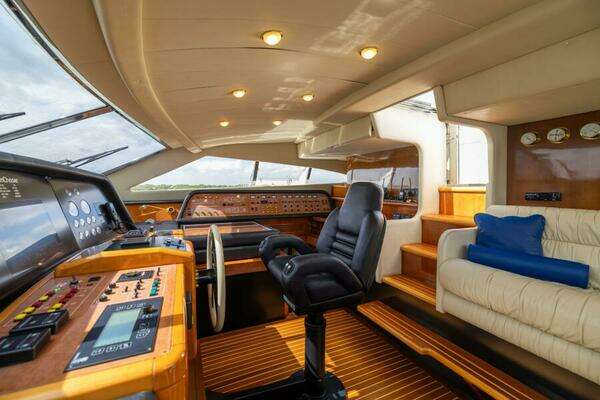 Ferretti Yachts 94 Raised Pilothouse Yacht For Sale
