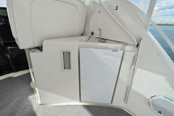 Tiara Yachts 4300 Sovran Yacht For Sale