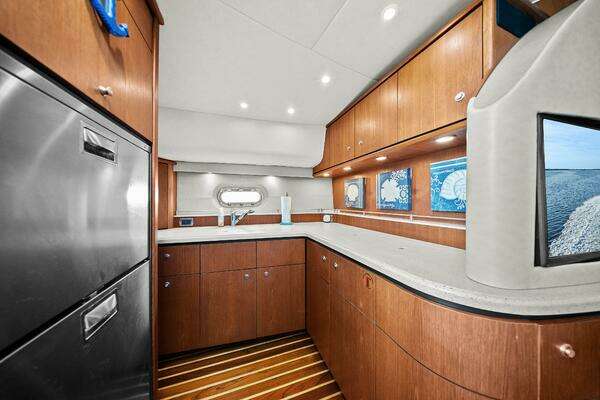 Tiara Yachts 4300 Sovran Yacht For Sale