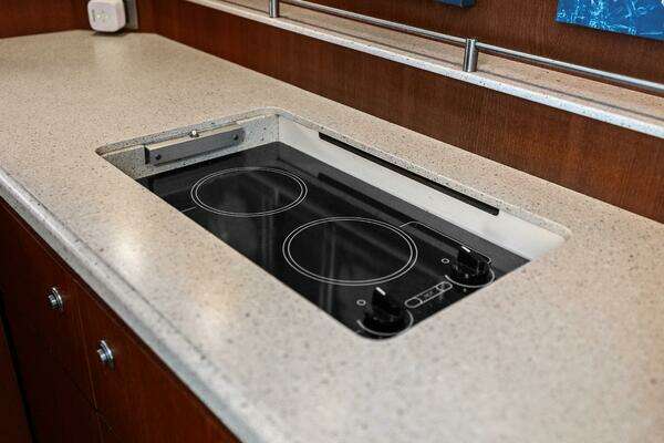 Tiara Yachts 4300 Sovran Yacht For Sale