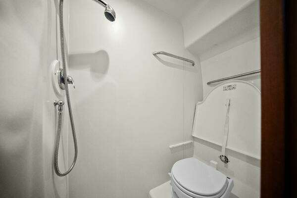 Tiara Yachts 4300 Sovran Yacht For Sale