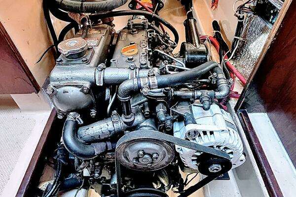 Island Packet 320 Yacht For Sale