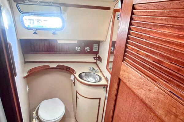 Offline 32ft Island Packet Yacht For Sale