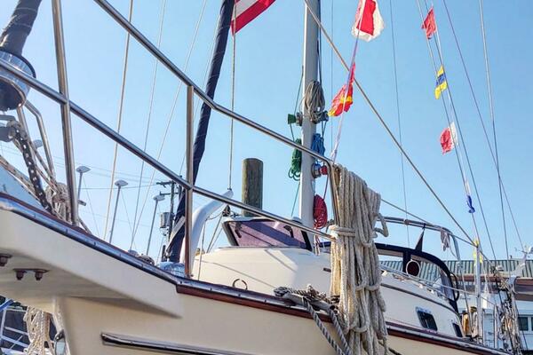 Offline 32ft Island Packet Yacht For Sale