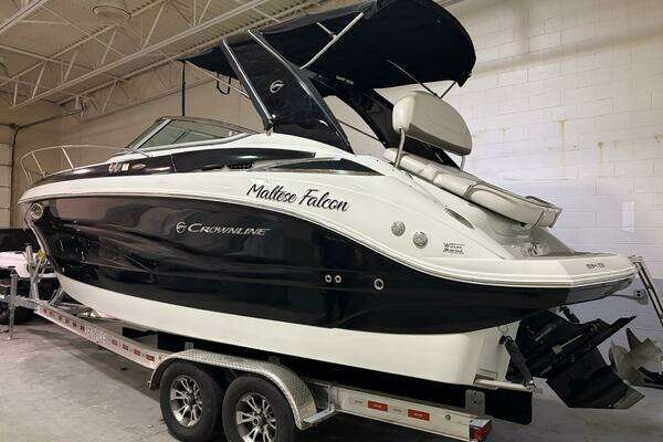 Photo of the 2019 Crownline 264 CR