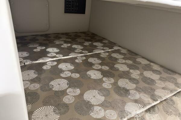 26ft Crownline Yacht For Sale