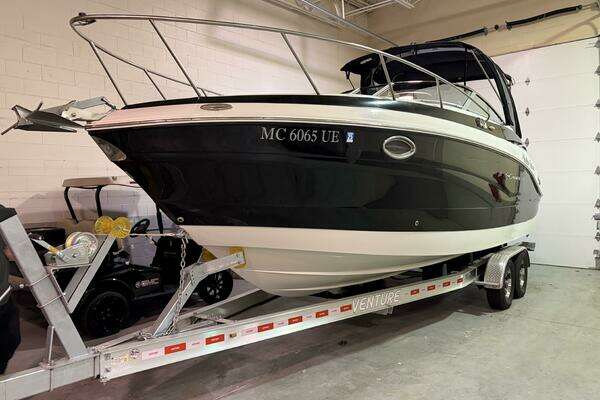 Photo of the 2019 Crownline 264 CR
