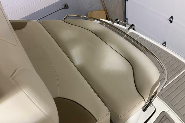 26ft Crownline Yacht For Sale