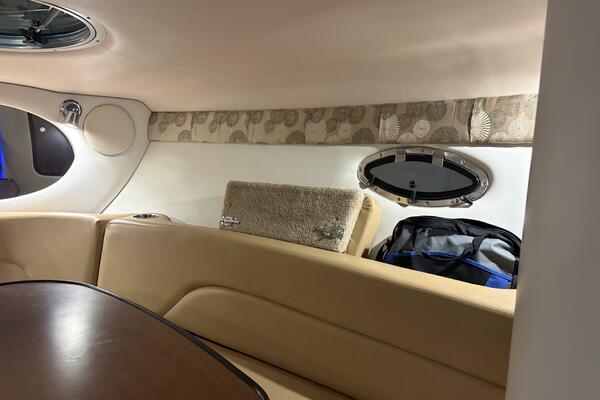 26ft Crownline Yacht For Sale