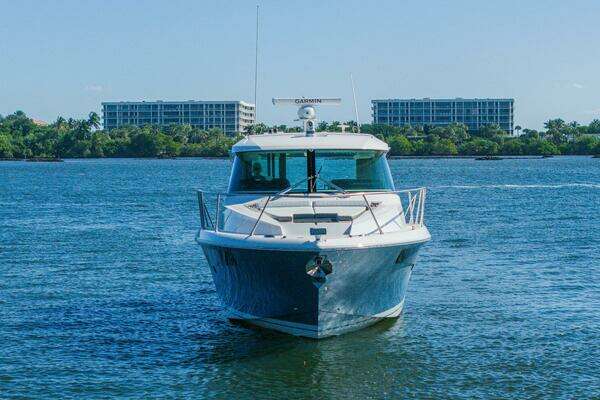 Tiara Yachts 43 LE Yacht For Sale