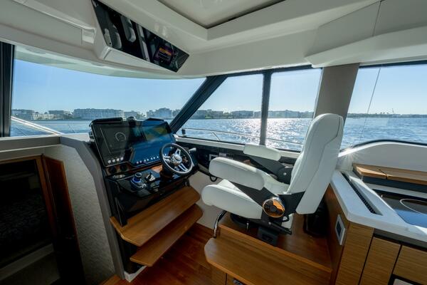 NEXT LEVEL 43ft Tiara Yachts Yacht For Sale