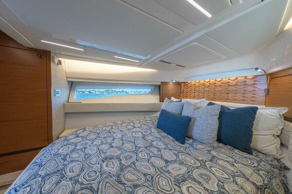 NEXT LEVEL 43ft Tiara Yachts Yacht For Sale