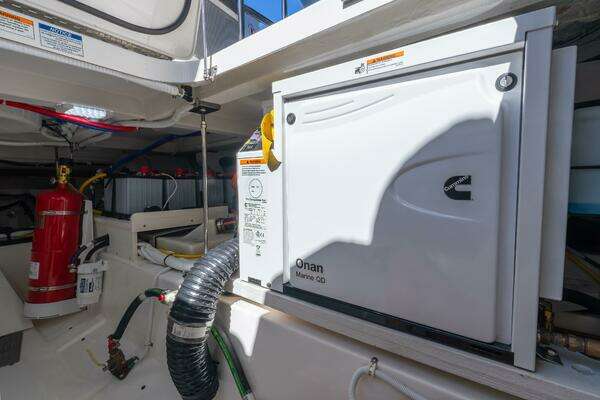 Tiara Yachts 43 LE Yacht For Sale