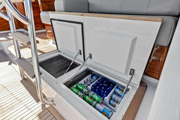 Knot Haulin 59ft Spencer Yacht For Sale