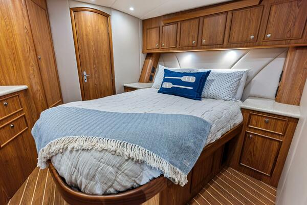 Knot Haulin 59ft Spencer Yacht For Sale