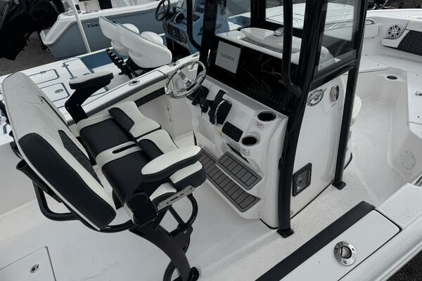 210 CC Adventure 21ft Tidewater Yacht For Sale