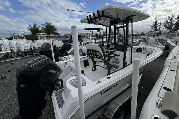 21-ft-Tidewater-2026-210 CC Adventure-210 CC Adventure Stuart Florida United States  yacht for sale