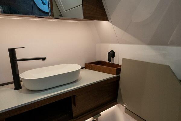 460k    660k 38ft Axopar Yacht For Sale