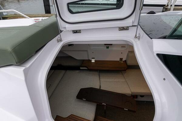 460k    660k 38ft Axopar Yacht For Sale