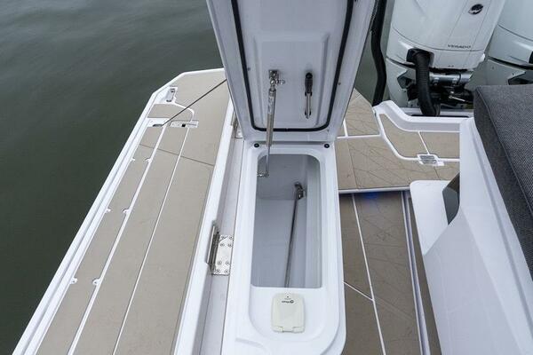 460k    660k 38ft Axopar Yacht For Sale