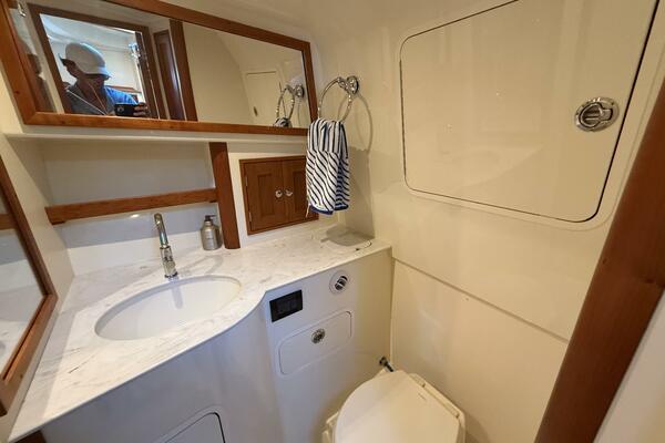 40ft Hinckley Yacht For Sale