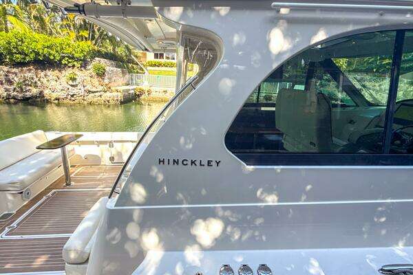 Hinckley 40X Yacht For Sale