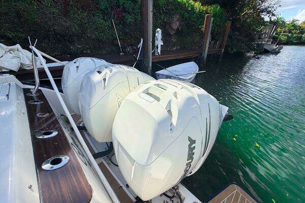 Hinckley 40X Yacht For Sale