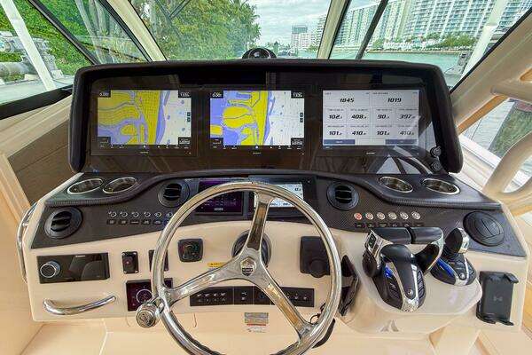 Grady-White Canyon 456 Yacht For Sale