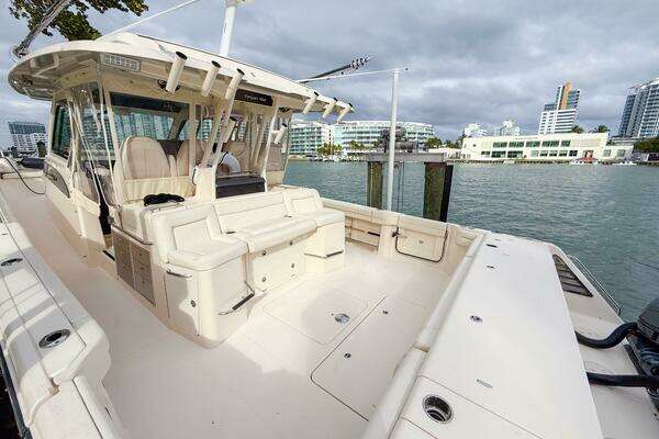 Grady-White Canyon 456 Yacht For Sale