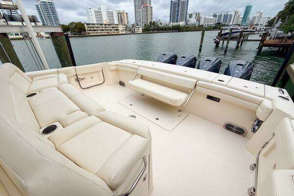 Grady-White Canyon 456 Yacht For Sale