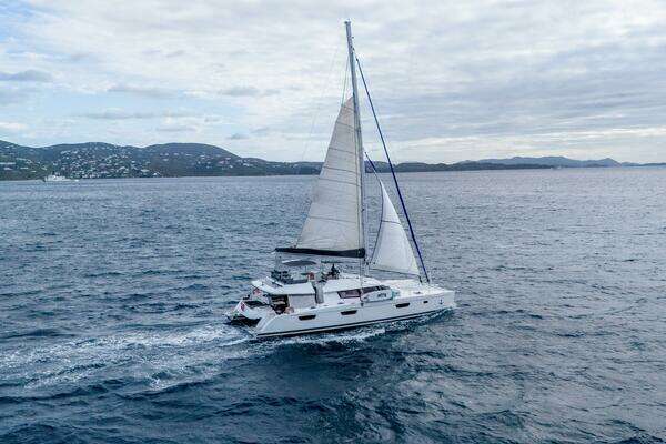 2017 Fountaine Pajot 67