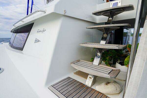 2017 Fountaine Pajot 67