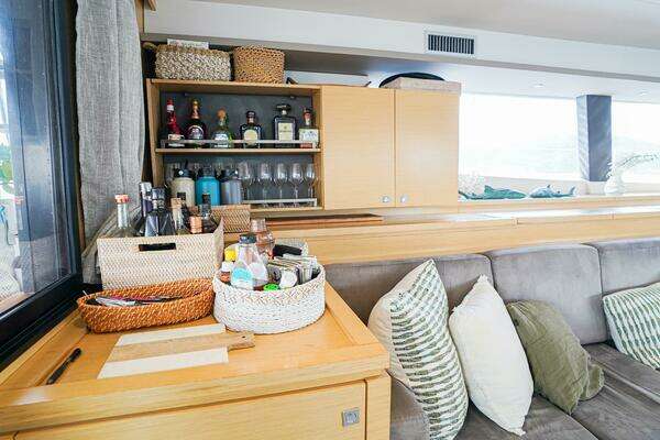 2017 Fountaine Pajot 67