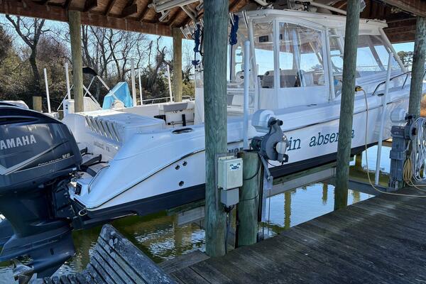 In Absentia 35ft Everglades Yacht For Sale
