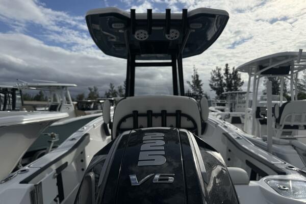 220 CC Adventure 22ft Tidewater Yacht For Sale