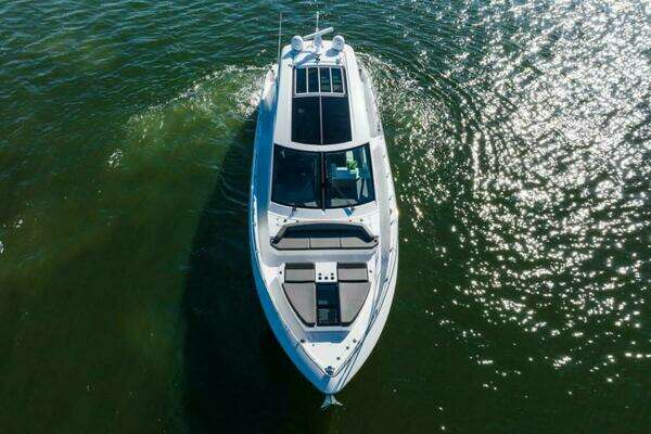 Cruisers Yachts 60 Cantius Yacht For Sale