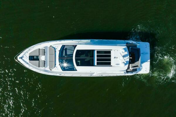 After Five 60ft Cruisers Yachts Yacht For Sale
