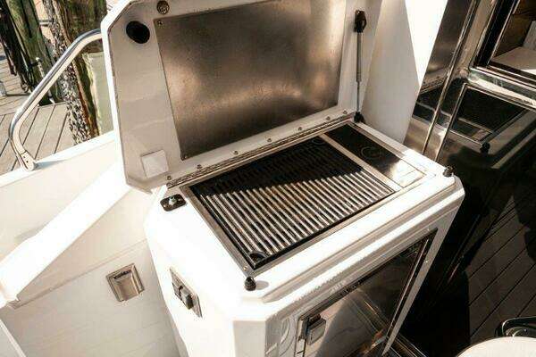 Cruisers Yachts 60 Cantius Yacht For Sale